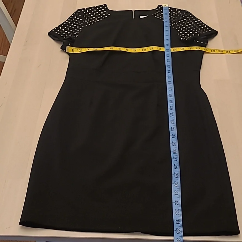 NWOT Calvin Klein Black Silver Studded Short Sleeved Fully Zip Back Midi Dress - Picture 4 of 15